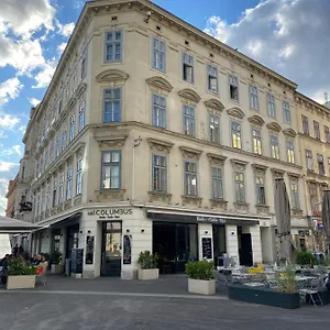 Kolbeck 2*, Vienna Austria